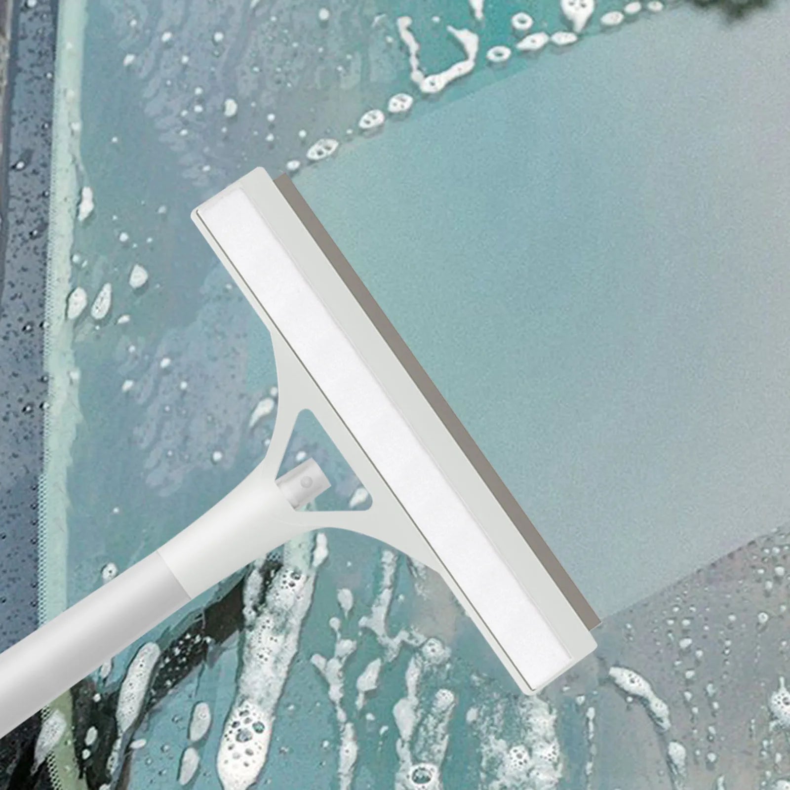 Window Wiper With Water Spray