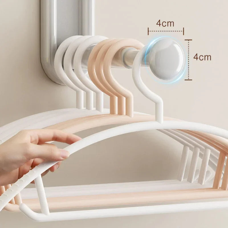 Double-Ended Hanger Storage