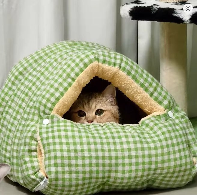 Cozy Cat Cave Bed